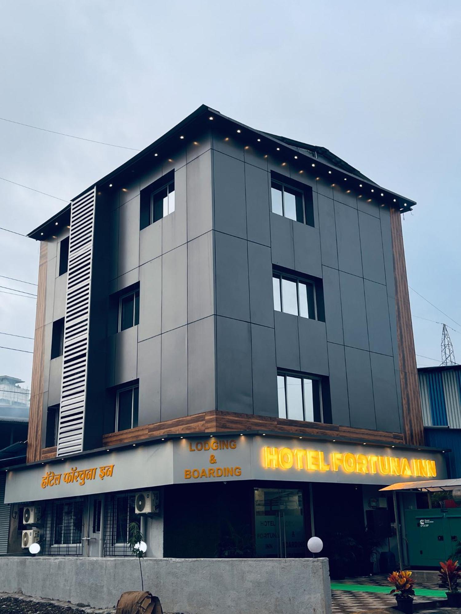 Fortuna Inn Manage By Sn Hospitality Navi Mumbai Bagian luar foto