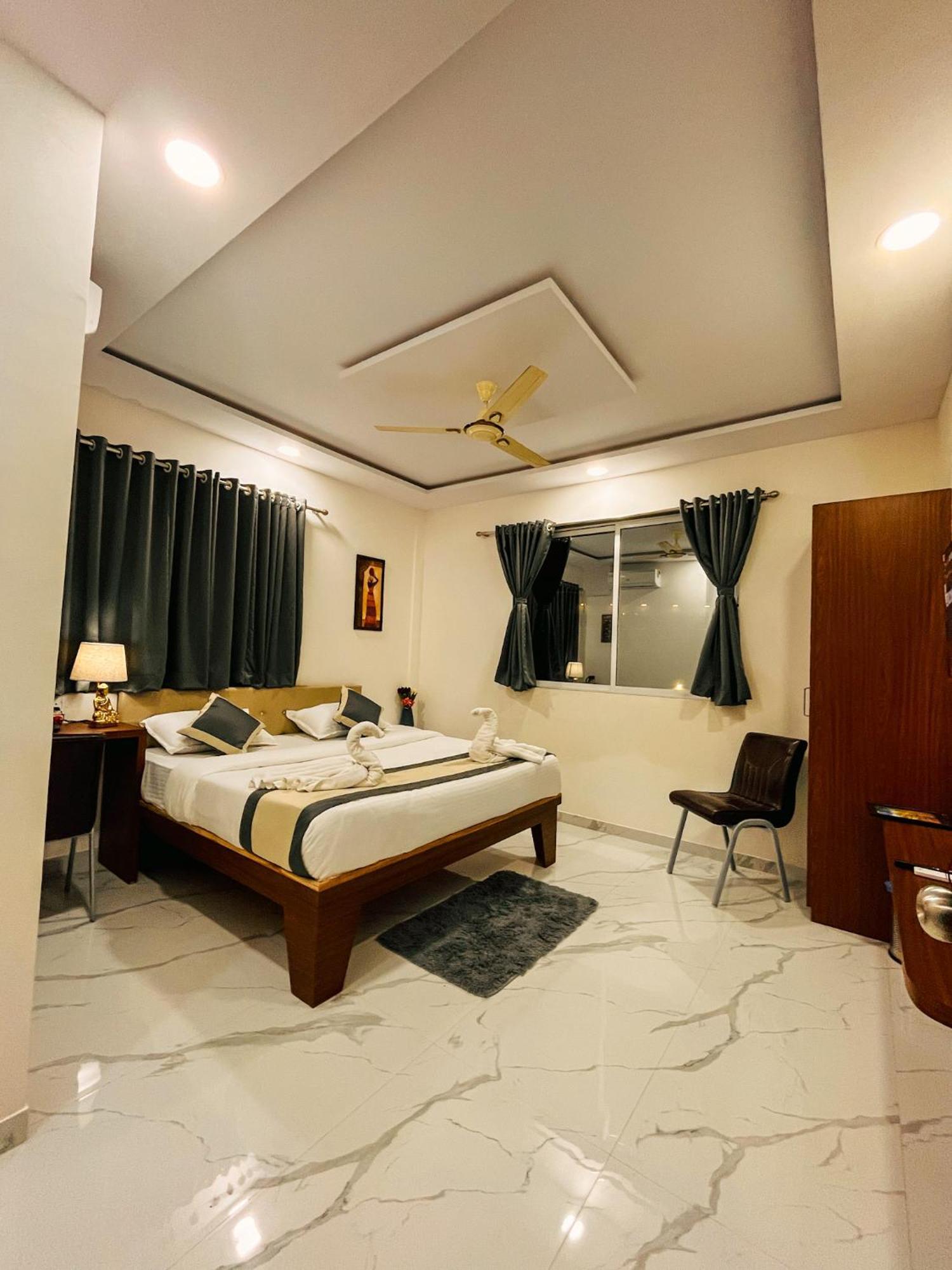 Fortuna Inn Manage By Sn Hospitality Navi Mumbai Bagian luar foto